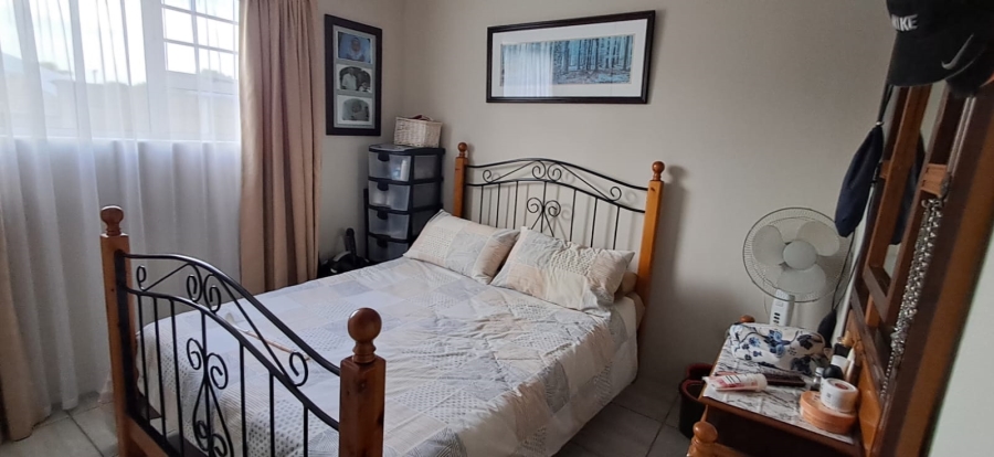 2 Bedroom Property for Sale in Bothasrus Eastern Cape
